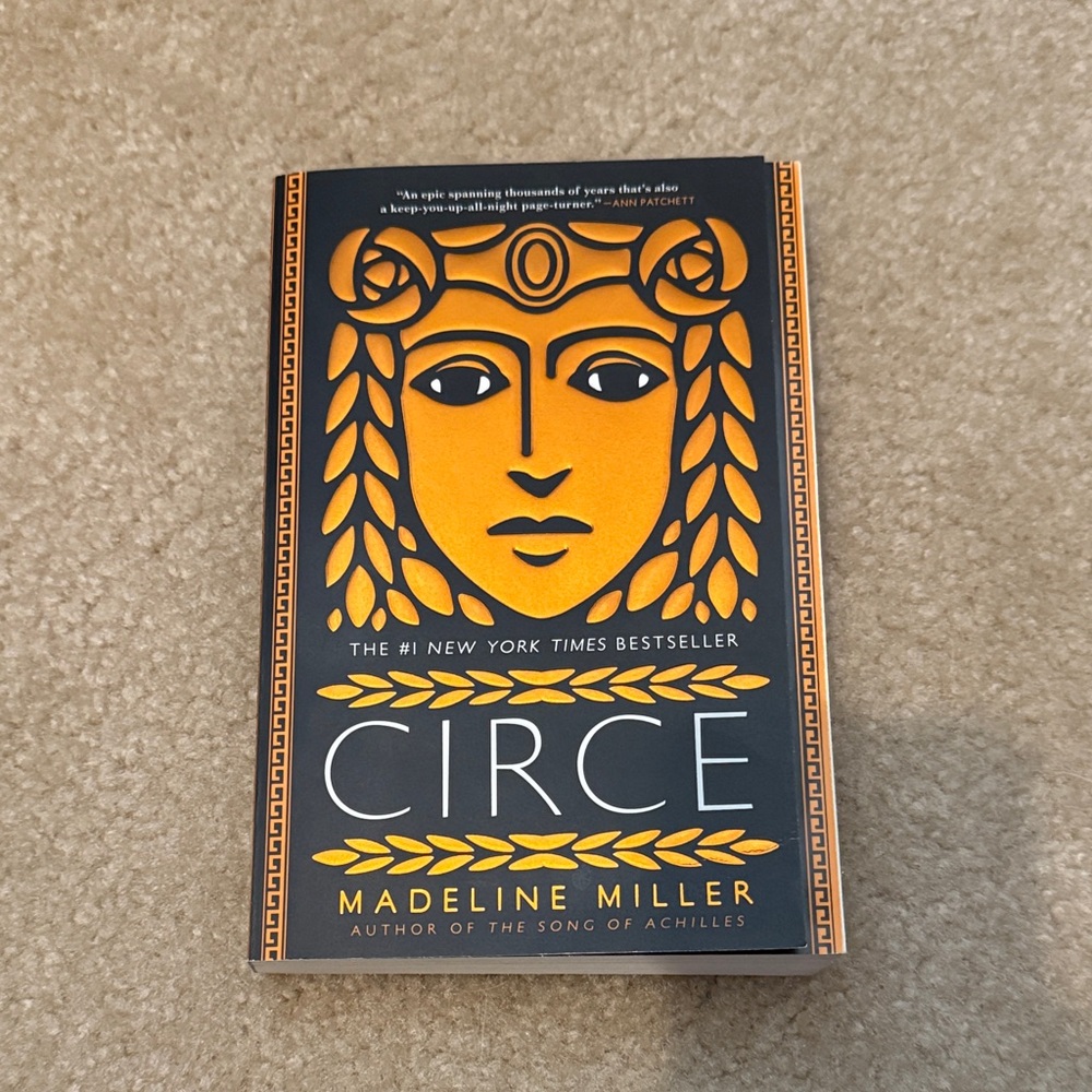 Circe by Madeline Miller Paperback